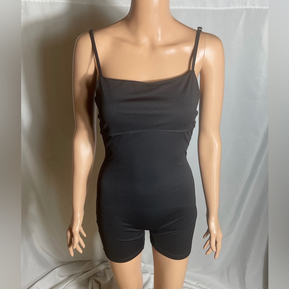 Black Open Back Romper Womens M Scrunch Butt Stretch Bodycon Biker Shorts